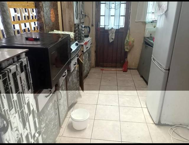 4 BEDROOM HOUSE FOR SALE IN EASTRIDGE